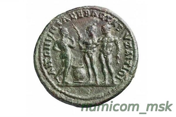 До конца октября в Пушкинском музее проходит выставка “Наметив контуры резцом”